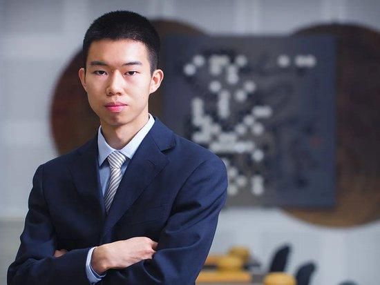 年轻母亲2